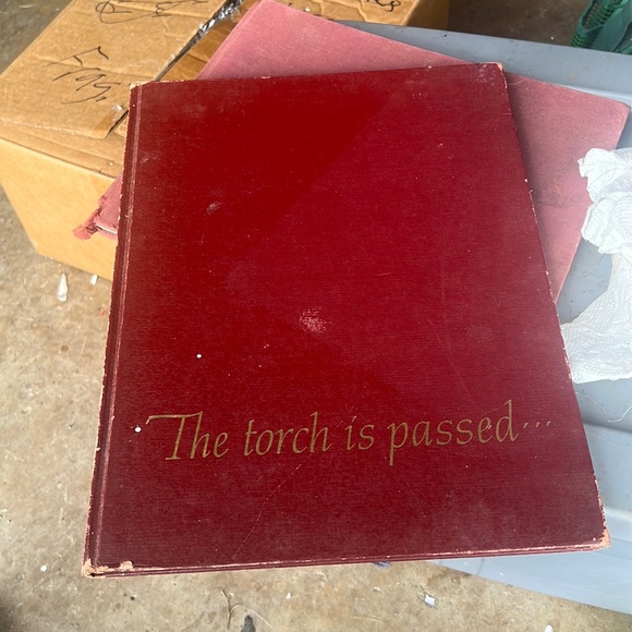 Vintage - Picture 1 of 5